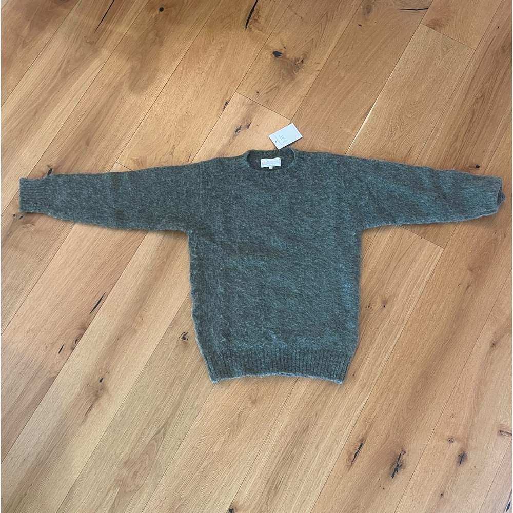 Shetlan Woolley Co. Shaggy Crew Knit Sweater. Avocado color
